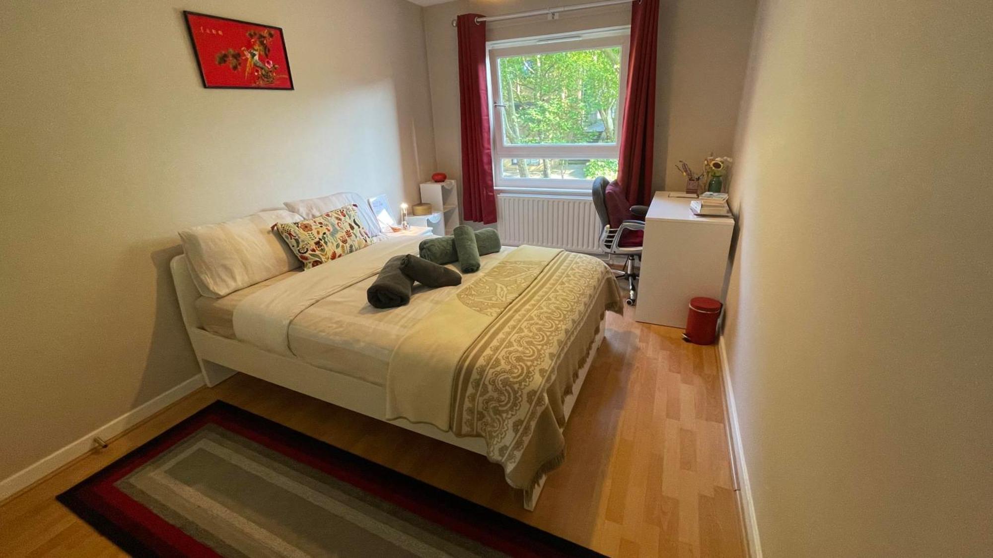 Cosy Flat For 4, Family Friendly, Private Parking, Close To Central London Eksteriør bilde